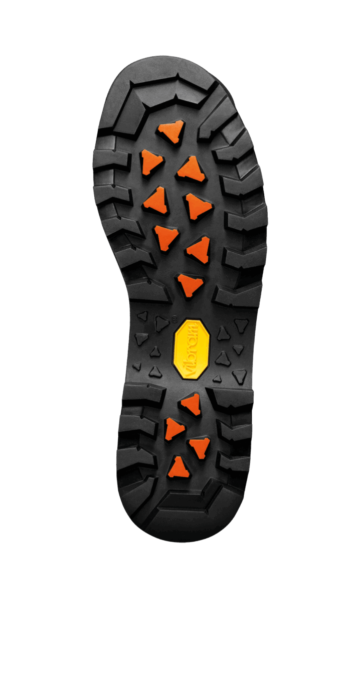 intretinere bocanci vanatoare crispi