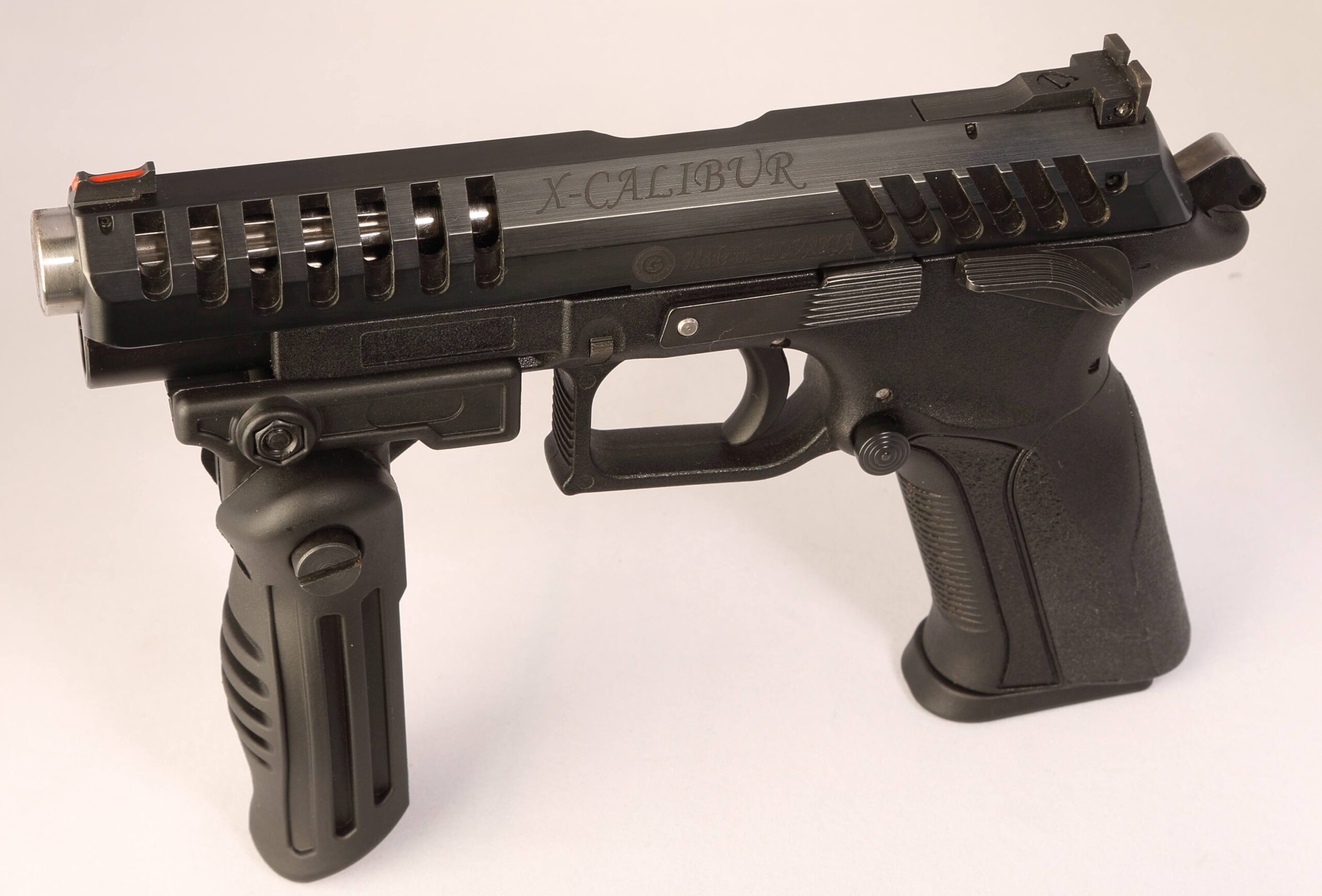 Pistol Grand Power X-calibur